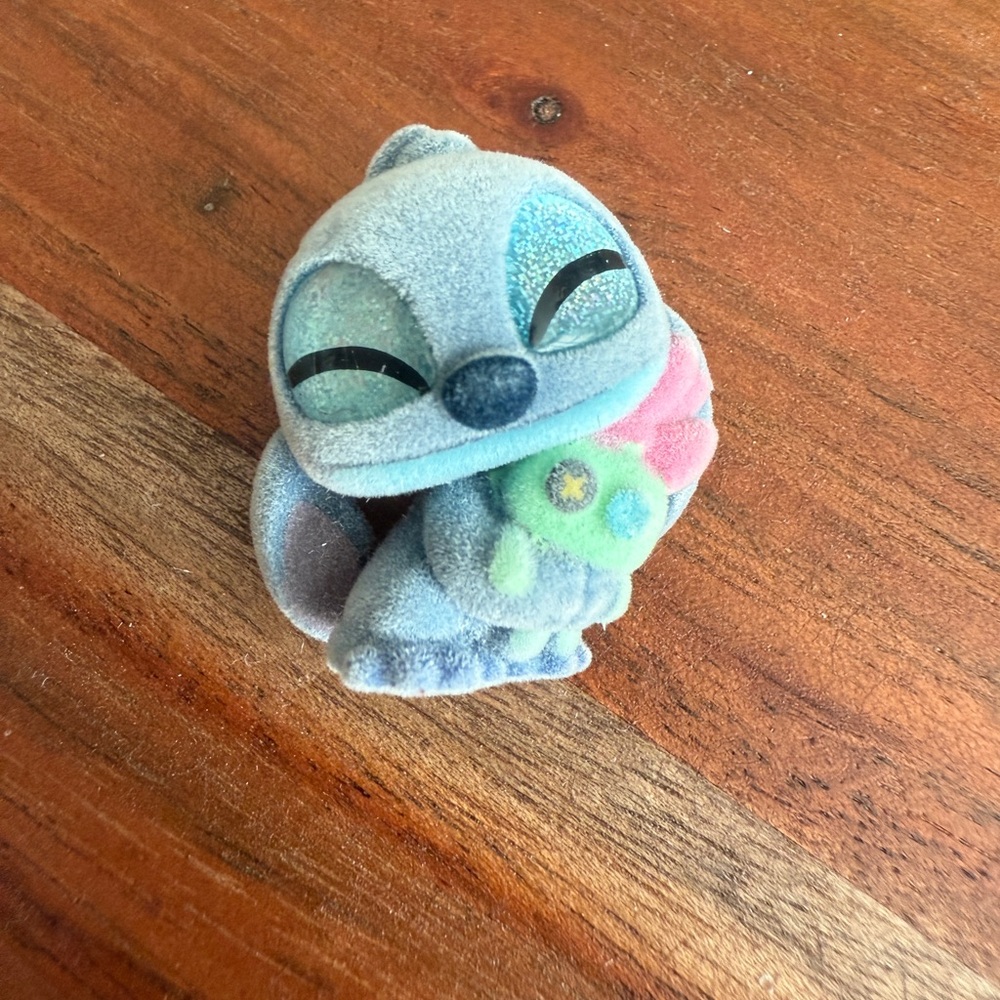 Stitch Flocked- Disney doorables